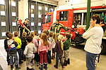 &quot;Wehringen, unser Dorf&quot;: Die Maxi-Kinder besuchen die Feuerwehr